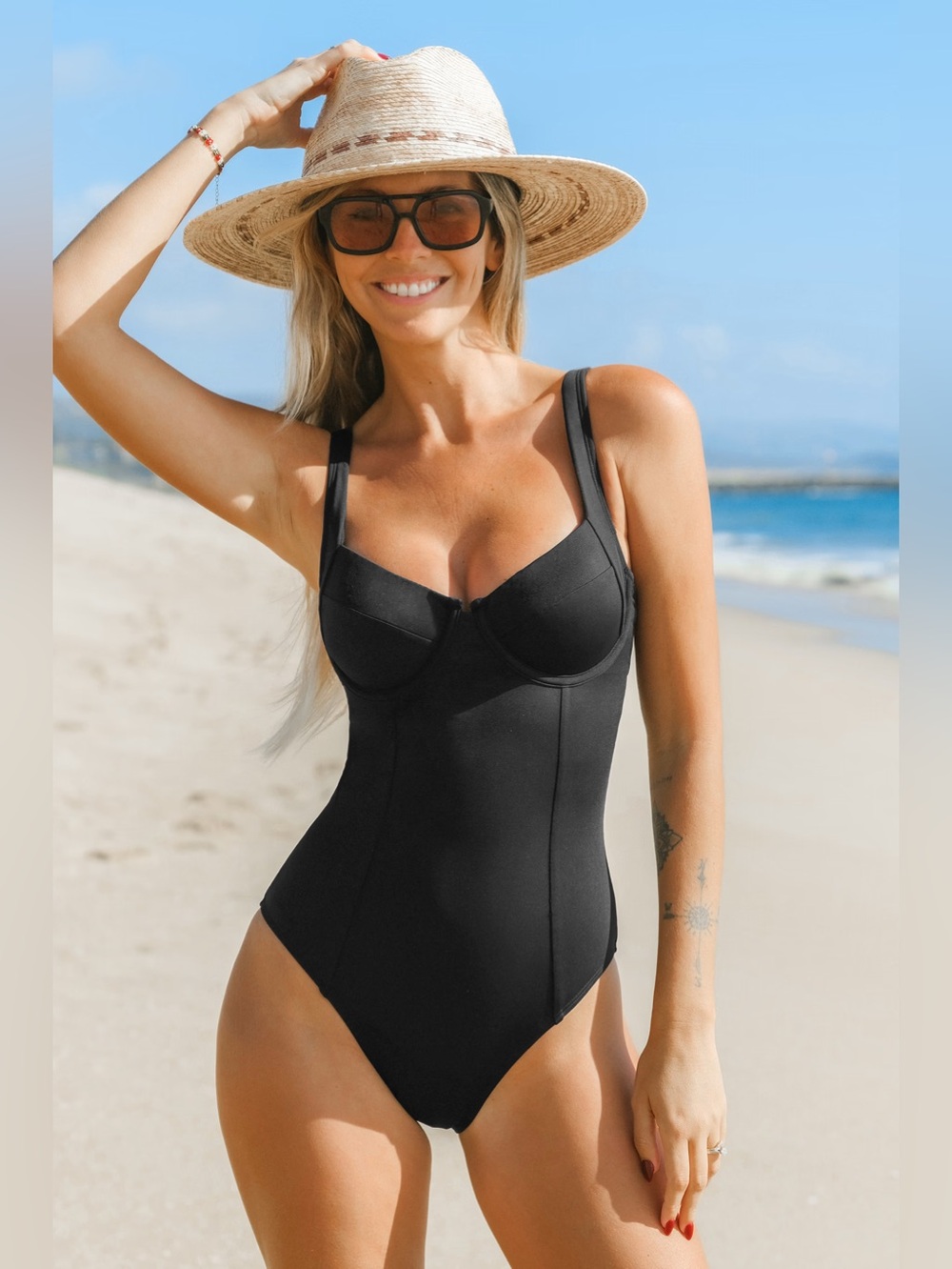 Cupshe Black Underwire One-Piece Swimsuit with Adjustable Straps